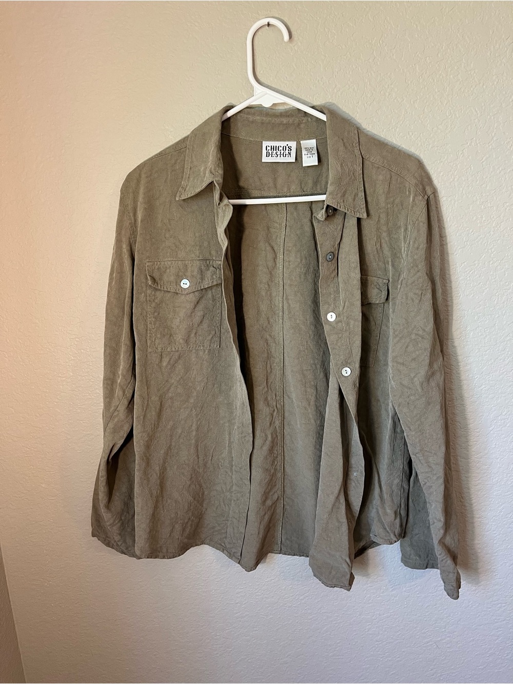 Vintage Chico’s Design 100% Silk Jacquard Button Down Shirt M Taupe 90’s